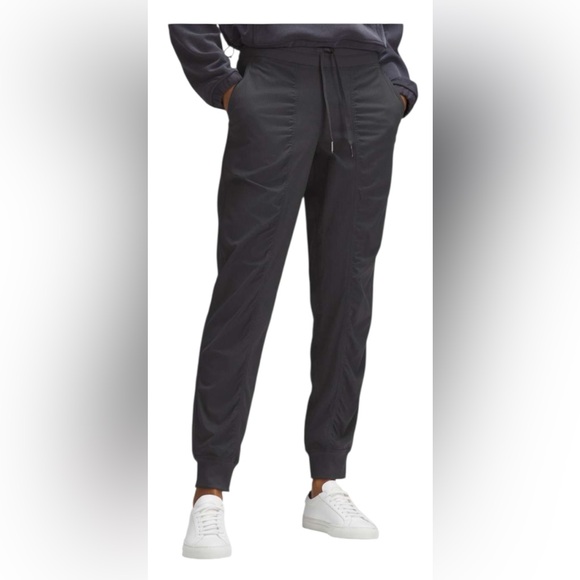 Lululemon Dance Studio Mid-Rise Jogger - Picture 1 of 12